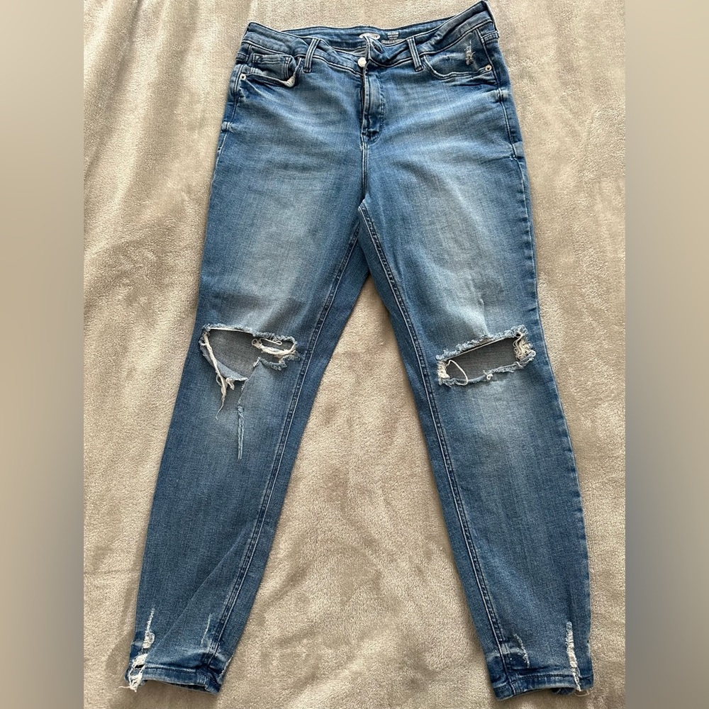 Old navy rockstar jeans